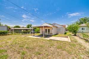 2105 Coleman St (18)