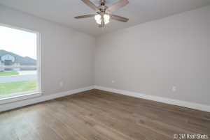 5201 Royal Oak Dr (9)