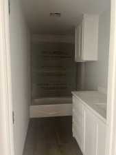5201 Royal Oak Dr (9)