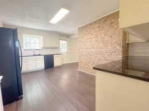 3817 Hillcrest Dr (14)