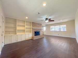 3817 Hillcrest Dr (17)