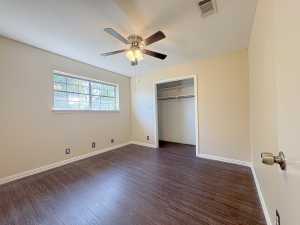 3817 Hillcrest Dr (23)