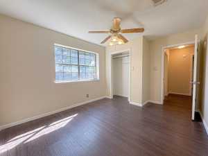 3817 Hillcrest Dr (31)