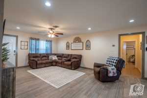 116 Van Zandt St (10)