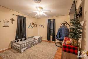 116 Van Zandt St (23)