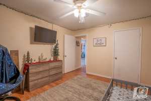 116 Van Zandt St (24)