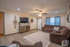 116 Van Zandt St (9)