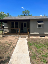 4005 Garnett Rd
