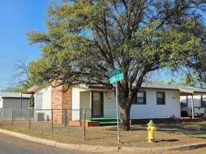 137 Clayton St (2)
