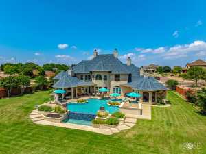614 Ashford Dr (81)