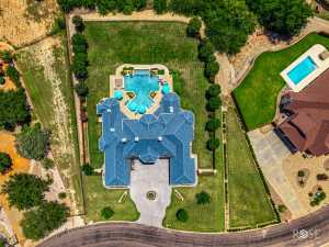614 Ashford Dr (88)