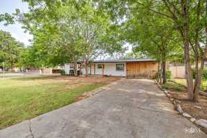 2501 TCU Ave (3)