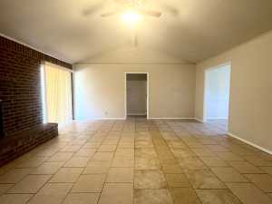3802 Millbrook Dr (8)