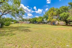 412 E Holmes Ave (33)