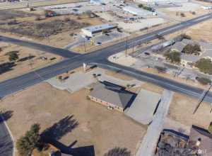 1820 Sunset Dr (28)