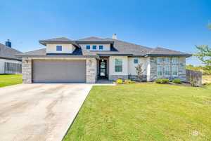 3705 Dominion Ridge