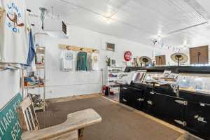 100 W Murphy St (18)