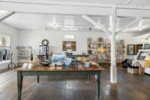 100 W Murphy St (22)