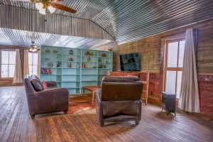 100 W Murphy St (30)