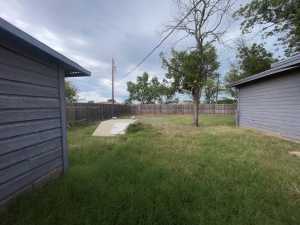 306 Laurel Drive (12)