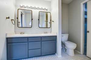 5110 Oak Grove Blvd (23)