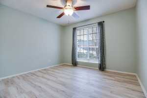 5110 Oak Grove Blvd (28)