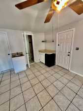 1909 Bailey St (17)