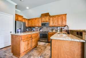 6121 Hallye Court (13)