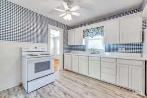 1433 Grierson St (9)