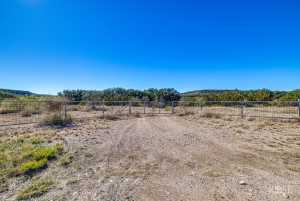 10845 County Rd 101 (33)