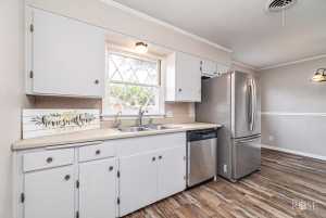 1902 College Hills Blvd (20)