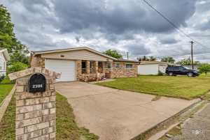 2306 Brown St (24)