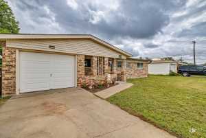2306 Brown St (26)