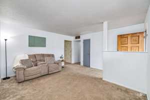 2306 Brown St (4)