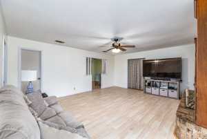 2306 Brown St (9)