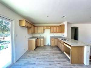 309 E 25th St (4)