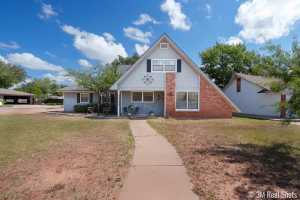 3572 Oxford Dr (3)