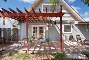 3572 Oxford Dr (22)
