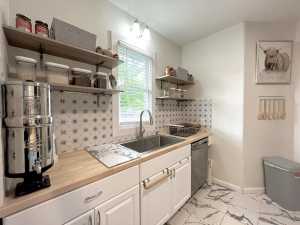 222 N Madison St (12)