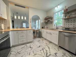 222 N Madison St (14)