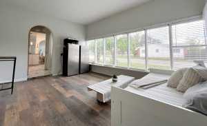 222 N Madison St (2)