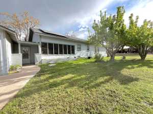 222 N Madison St (21)