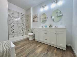 222 N Madison St (6)