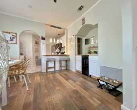 222 N Madison St (27)