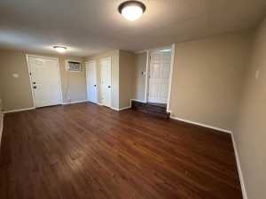 502 S Madison St (5)