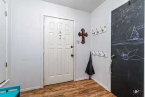 2918 N Oakes St (5)