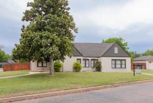 1905 Live Oak St