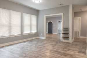 1905 Live Oak St (13)