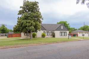 1905 Live Oak St (4)