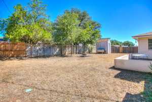 3606 Honeysuckle Lane (24)